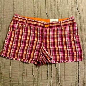 juniors plaid shorts -